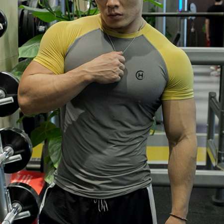 Camiseta Fitness Masculina...